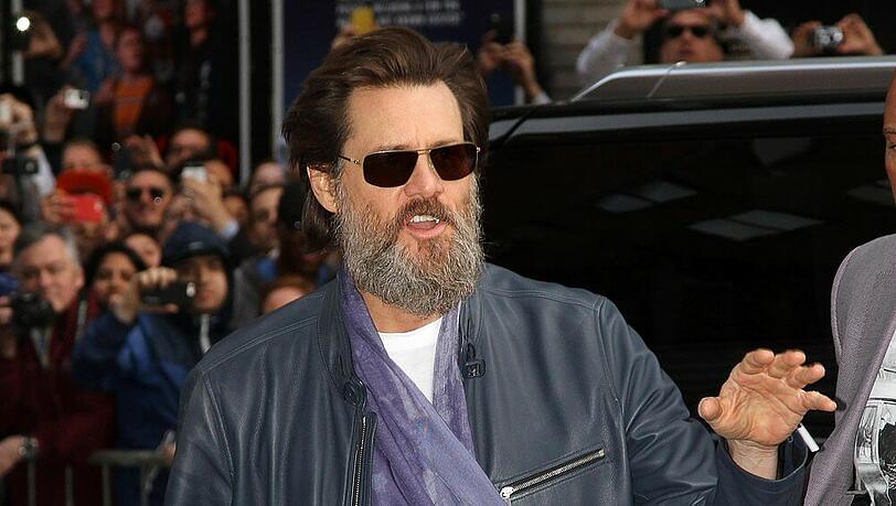 Jim Carrey kümmert sich um die Familie seiner verstorbenen Ex-Freundin Jim Carrey kümmert sich um die Familie seiner verstorbenen Ex-Freundin