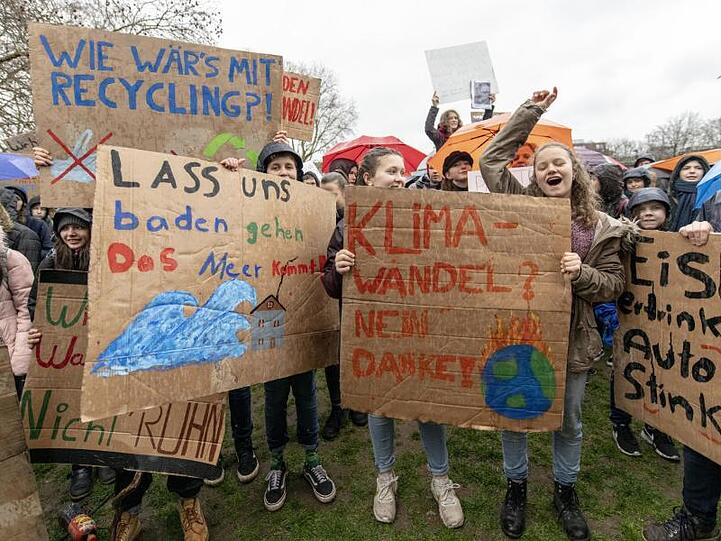 "Fridays for Future"-Demo in Freiburg.