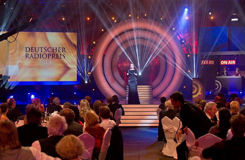 Radiomacher feiern ihre Besten &ndash; Die Gala zum Radiopreis 2013 im Hamburger Hafen