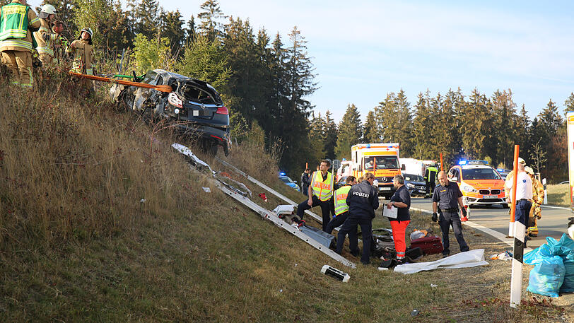 Bilder vom Unfallort an der A9.
