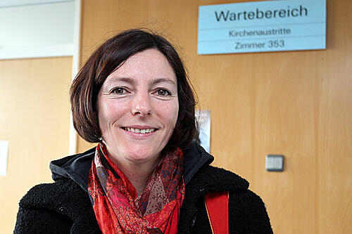 ie Münchnerin Brigitte Eicher (42) tritt aus der katholischen Kirche aus und wird evangelisch.