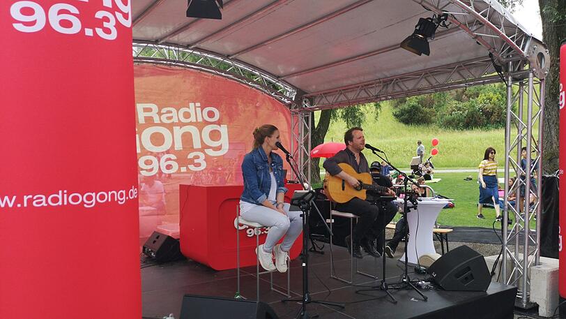 Musikalische Untermalung gab es von Nathan und Kleff.