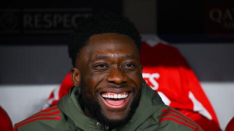 Davies verr&auml;t seinen Comebackplan beim FC Bayern (Archivbild).