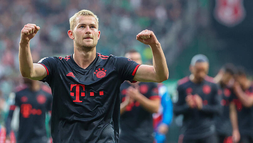 War nach dem 2:1-Sieg der Bayern in Bremen überglücklich: Matthijs de Ligt.