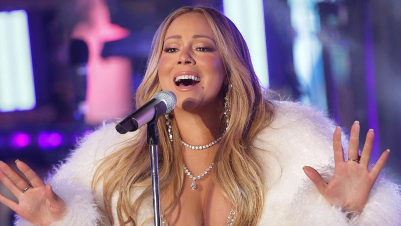 Mit "All I Want For Christmas Is You" hat Mariah Carey der Welt einen Weihnachtsklassiker geschenkt. Mit "All I Want For Christmas Is You" hat Mariah Carey der Welt einen Weihnachtsklassiker geschenkt.