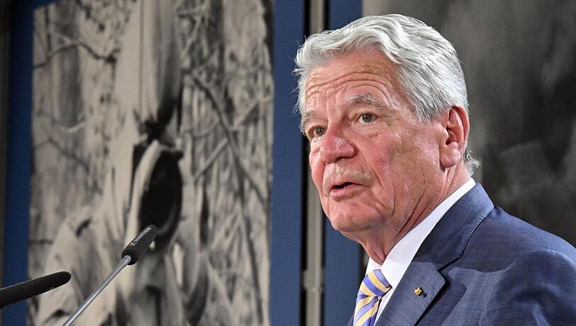 Joachim Gauck, Bundespräsident a.D., bei einer Veranstaltung im thüringischen Geisa.