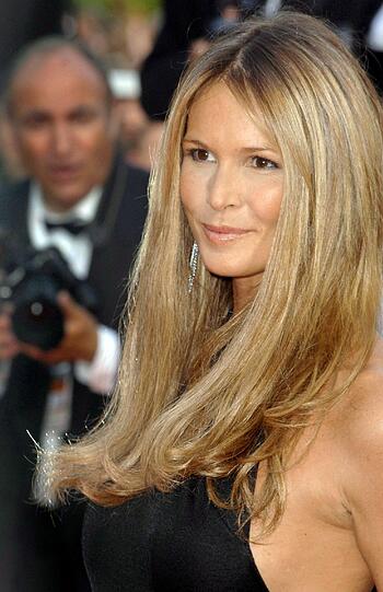 Elle Macpherson