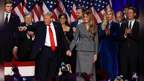 Auf der Bühne in West Palm Beach war der ganze Trump-Clan vereint.