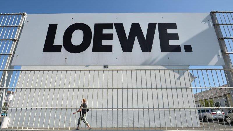 Firmensitz des Elektronikherstellers Loewe AG in Kronach. Foto: Timm Schamberger/dpa/Archivbild