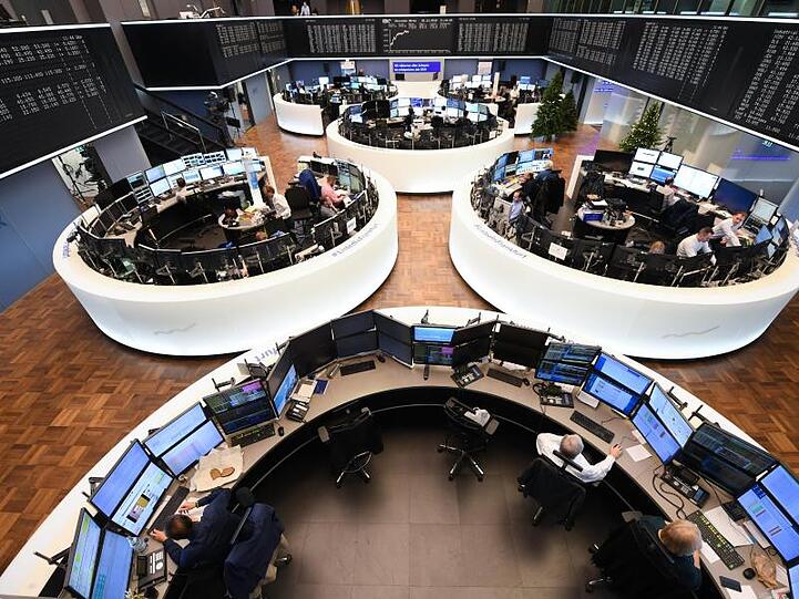 Das Börsenjahr 2018 bereitete Anlegern allerdings wenig Freude. Der deutsche Leitindex Dax büßte mehr als 18 Prozent ein.