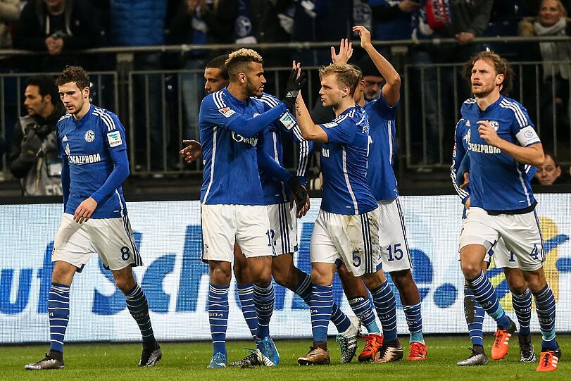 Behielten nach einer Durststrecke mal wieder die Oberhand und durften sich freuen: Die Spieler des FC Schalke 04.