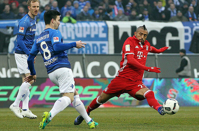 ARTURO VIDAL: NOTE 6 - Schläfriger Fehlpass im Aufbau nach wenigen Sekunden, der die Abwehr in Turbulenzen brachte. Auch sonst ein müder Auftritt. Ein müder Krieger? Raus nach 69 Minuten.