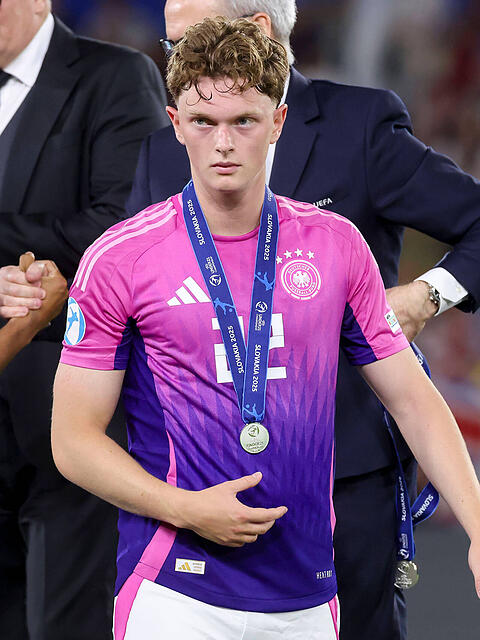 Mit der deutschen U21 Vize-Europameister: Bayern-Talent Paul Wanner.