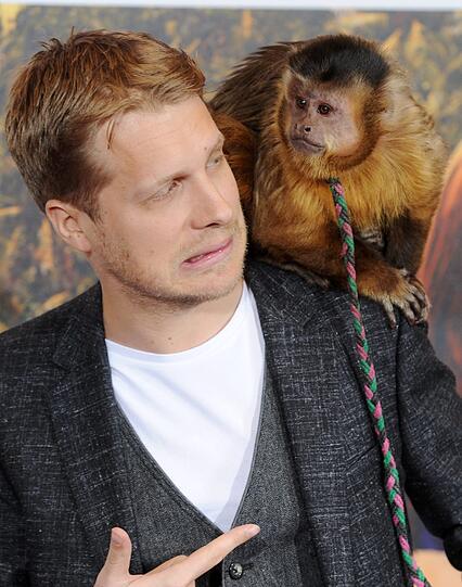 Auch Comedian Oli Pocher hatte mit dem Tier so seinen Spaß - oder vielleicht auch nicht...