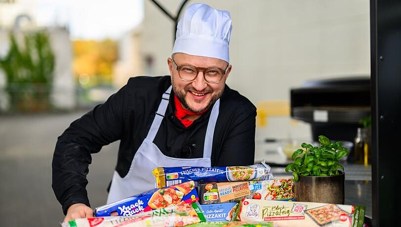 "besseresser": Mit welchen Hilfsmitteln Fertigpizzateig im Kühlschrank lange frisch bleibt, zeigt Sebastian Lege. "besseresser": Mit welchen Hilfsmitteln Fertigpizzateig im Kühlschrank lange frisch bleibt, zeigt Sebastian Lege.