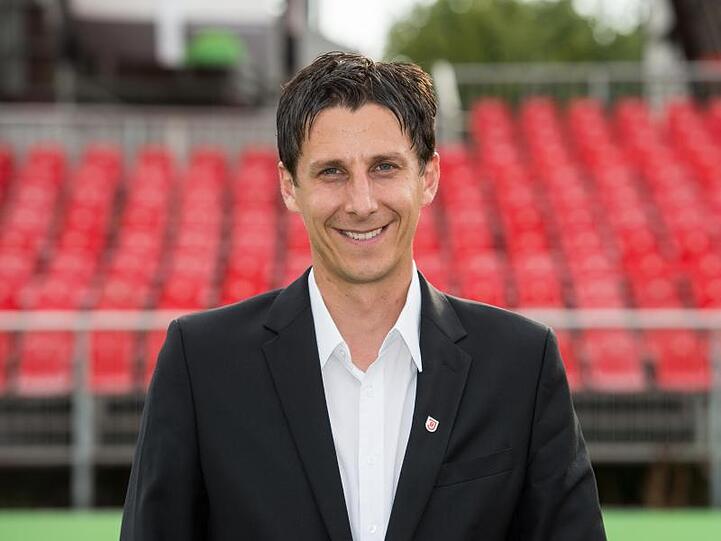 Christian Keller, Geschäftsführer des Fußball-Drittligisten SSV Jahn Regensburg. Foto: picture alliance / dpa/Archivbild