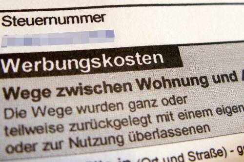Hier kommen die Fahrtkosten rein: Anlage N der Steuererklärung.