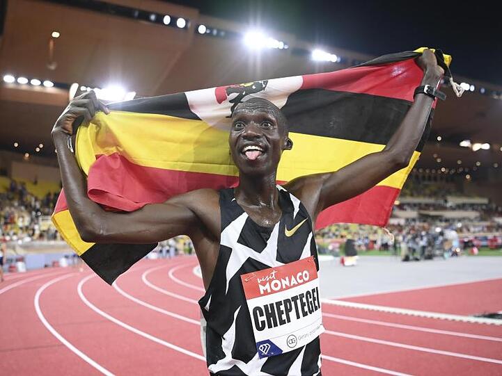 Joshua Cheptegei stellte einen Weltrekord über 5000 Meter auf.