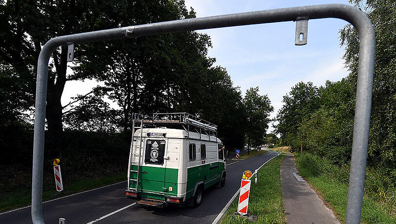 Das Wackener Ortsschild musste wie jedes Jahr dran glauben. Findige Souvenirjäger haben es abmontiert. Das Wackener Ortsschild musste wie jedes Jahr dran glauben. Findige Souvenirjäger haben es abmontiert.