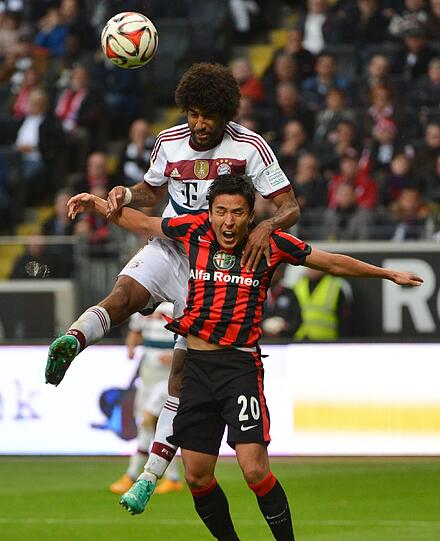 DANTE - NOTE 3 - Frankfurt &ndash; im April 2013 der Ort seiner Pappschalenmeisterparty. Zuletzt zwei Mal draußen, machte der Brasilianer seinen Job konzentriert und konsequent. Benatia bekam eine Pause.