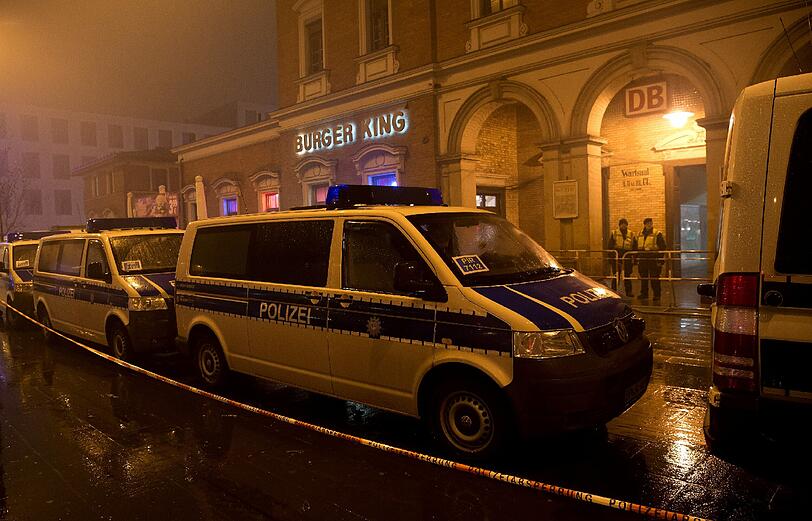 In der Silvesternacht wurde auch der Bahnhof Pasing wegen einer Terrorwarnung gesperrt.