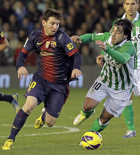 Messi schoss gegen Betis Sevilla sein 85. und 86. Tor in der Saison 2012.