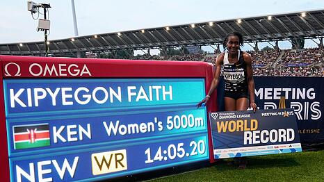 Knackte beim Diamond-League-Meeting in Paris den Weltrekord über 5000 Meter: Faith Kipyegon.