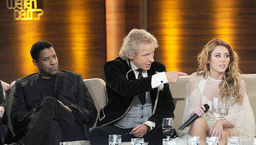 Denzel Washington und Miley Cyrus auf der Couch bei Thomas Gottschalk Denzel Washington und Miley Cyrus auf der Couch bei Thomas Gottschalk