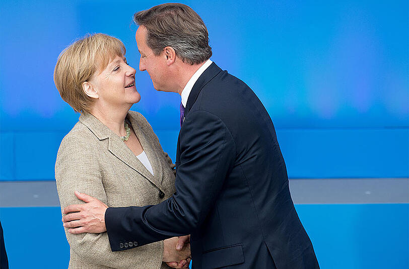 Bundeskanzlerin Angela Merkel (CDU) und der britische Premierminister David Cameron treffen sich. Ihrer Ansicht nach soll die EU stabiler und wettbewerbsfähiger werden.