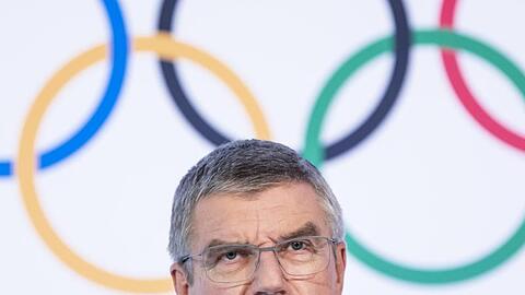 Trotz der herben Kritik im Fall Peng Shuai will IOC-Chef Thomas Bach nicht von seiner Linie abweichen.