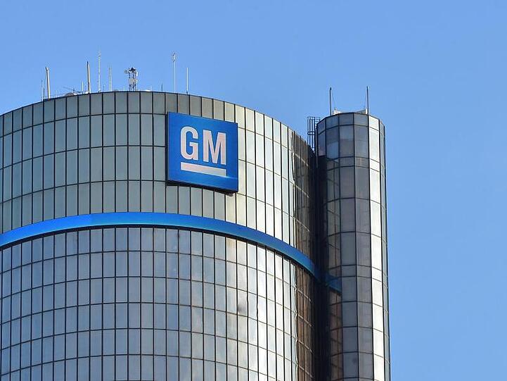 General Motors stellt eine Reichweite von 400 Meilen (knapp 644 Kilometer) pro Batterieladung in Aussicht.