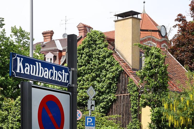 Gewachsen, verwunschen, zauberhaft: Die Kaulbachstraße zwischen der Maxvorstadt und Schwabing hat ein ganz besonderes Flair.
