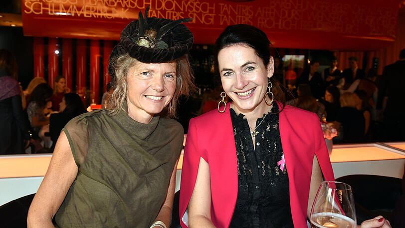 Powerfrauen: Petra Mayer und Natalie Schmid (r.).