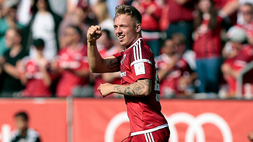 Sonny Kittel spielt seit Sommer 2016 für den FC Ingolstadt und kam seitdem auf insgesamt 56 Pflichtspiele in den beiden höchsten Spielklassen.