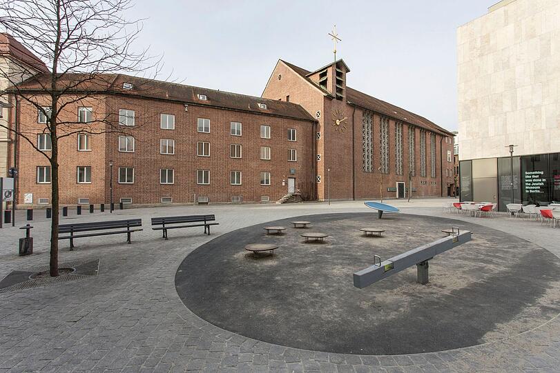 Der St.-Jakobs-Platz mit dem Jüdischen Museum