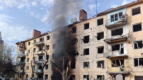 In der frontnahen Stadt Kramatorsk sind schon viele Wohnh&auml;user zerst&ouml;rt.