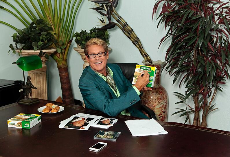 Am Dienstag, den 17.07.2012, wird David Hasselhoff 60. Die Bilder des berühmtesten Bademeisters der Welt