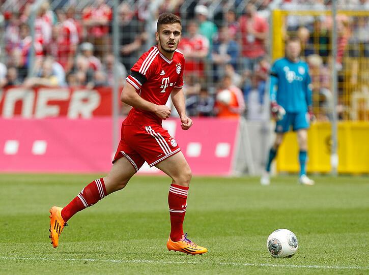 Ylli Sallahi aus der Regionalliga-Mannschaft von Bayern München wechselt zum KSC.