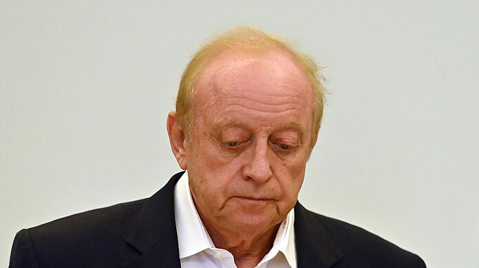 Gegen Starkoch Alfons Schuhbeck (74) wurde wegen Insolvenzverschleppung bereits eine Haftstrafe verhängt. Nun könnte er auch noch seine Wohnung verlieren. (Archivbild)