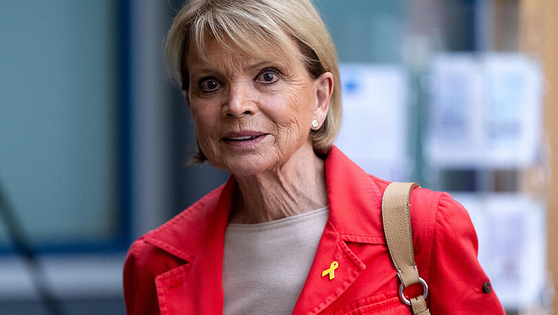 Uschi Glas bei der Vorstellung der Initiative „Nein! Kein Platz für Antisemitismus“.