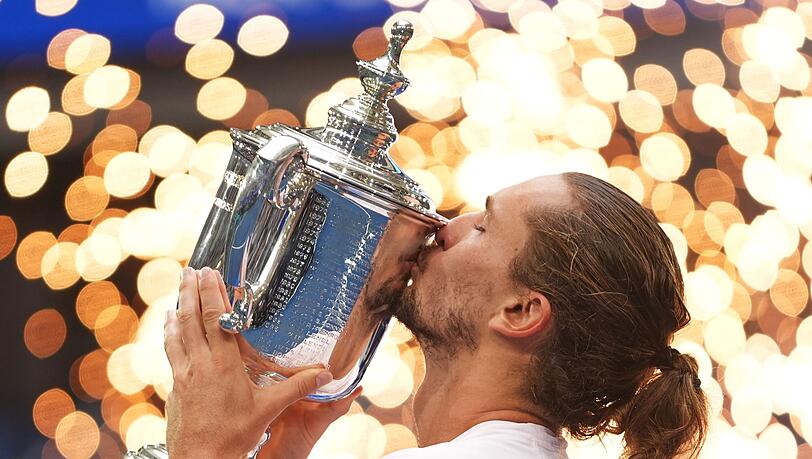 Ein Davis-Cup-Triumph würde das Super-Jahr von Alexander Zverev krönen. (Archivbild) Ein Davis-Cup-Triumph würde das Super-Jahr von Alexander Zverev krönen. (Archivbild)