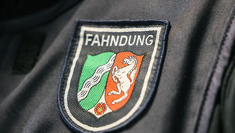 Steuerfahnder gehen gegen Briefkastenfirmen in Steueroasen vor (Symbolbild)