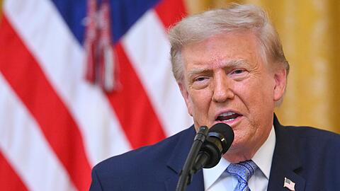 Trump schürt Misstrauen an fairen und freien Wahlen in den USA. Trump schürt Misstrauen an fairen und freien Wahlen in den USA.