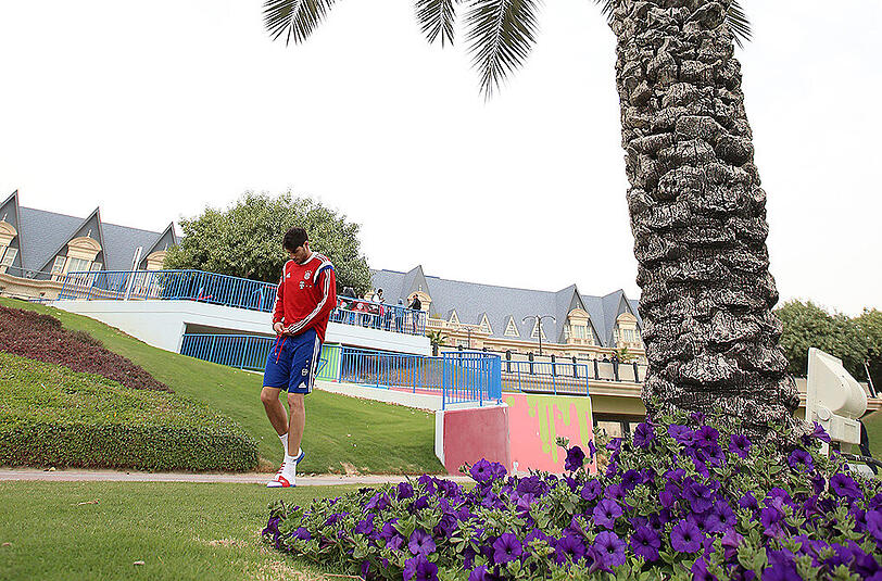 Javi Martínez ist mit der Mannschaft nach Doha gereist. Dort absolviert er ein Aufbauprogramm.