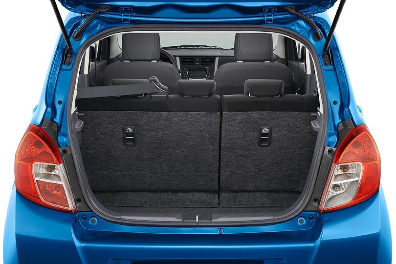 Der neue Suzuki Celerio ist nur 3,60 Meter lang, bietet aber reichlich Platz im Innenraum.