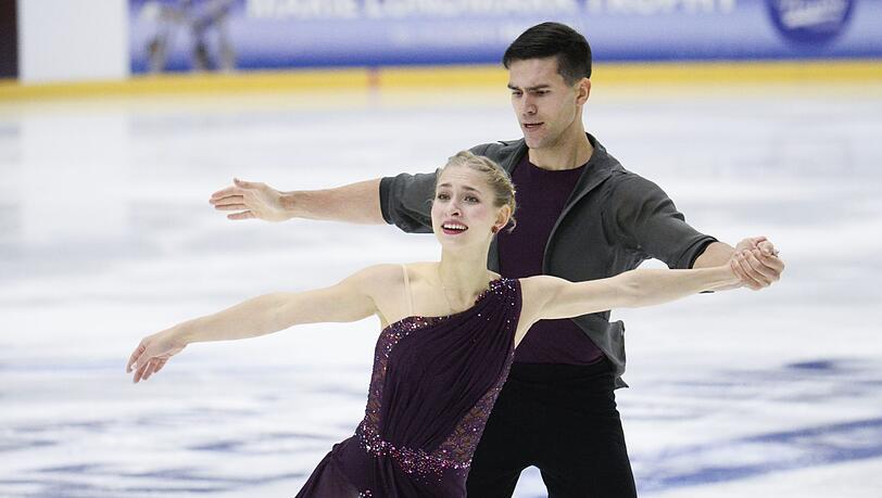 Minerva-Fabienne Hase und Nikita Volodin in Aktion.