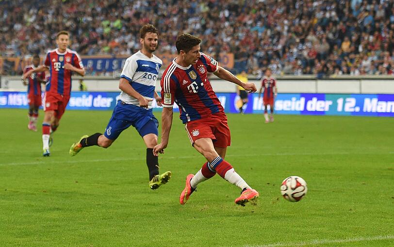 Weitere Bilder vom Test-Kick gegen Duisburg.