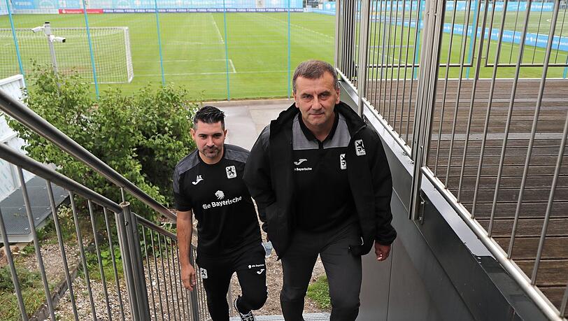 Zwei Löwen-Führungskräfte auf Zeit: Alper Kayabunar (l.) und Manfred Paula suchen bereits ihre Nachfolger beim TSV 1860.