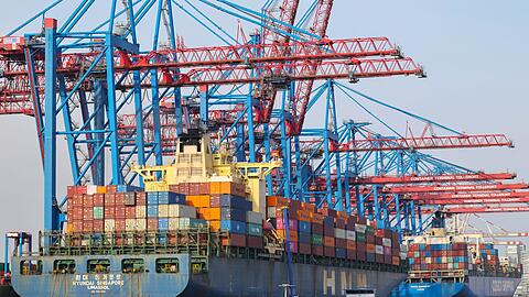 Die Bundesregierung hat neue Initiativen f&uuml;r die maritime Wirtschaft angek&uuml;ndigt. (Archivbild)