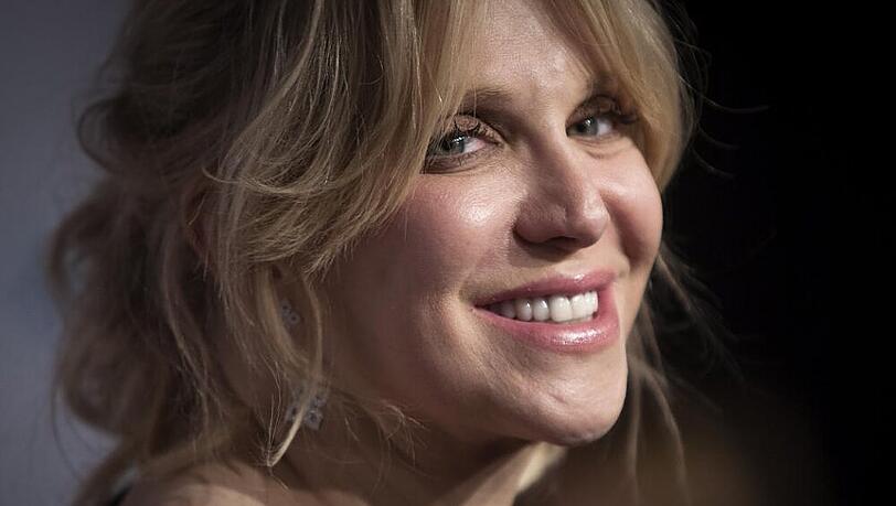 Ist glücklich über ihren Sieg vor Gericht: Courtney Love Ist glücklich über ihren Sieg vor Gericht: Courtney Love